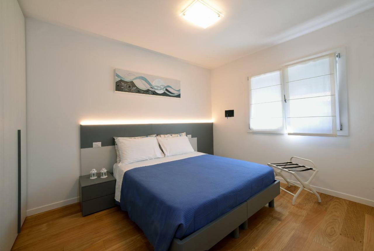 Residence Due Perle Lignano Sabbiadoro Eksteriør billede
